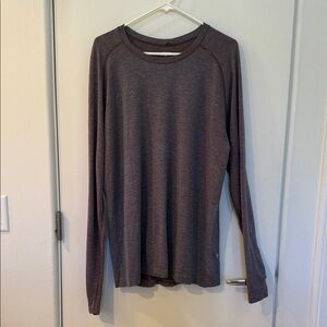 lululemon Metal Vent Tech long sleeve